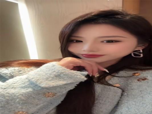 【爱秀套图】双摸恋足版纯福利不解释 YC-250330