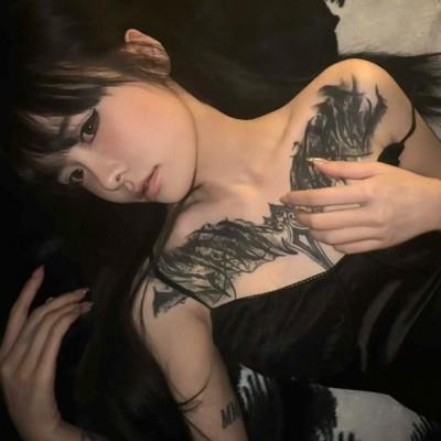 【爱秀套图】安晴教主の梦幻课程 YC-250407