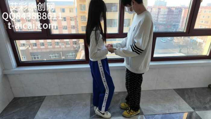 【爱秀套图】『chnnsct1818』学生情侣共同制作狗粮 YC-250416-2