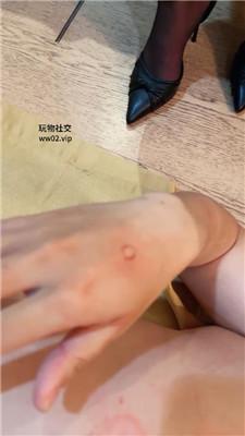 水凝黑丝高跟踩踏/捆绑/脚插嘴 bf45789