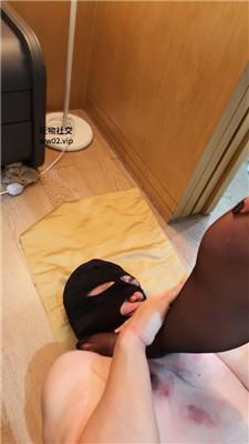 水凝黑丝高跟踩踏/捆绑/脚插嘴 bf45789