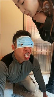 语阳餐厅包房公开处刑双奴 bf45787