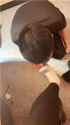 语阳餐厅包房公开处刑双奴 bf45787