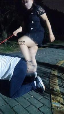 东莞心魔深夜户外遛狗/坐脸窒息 JS241012-8
