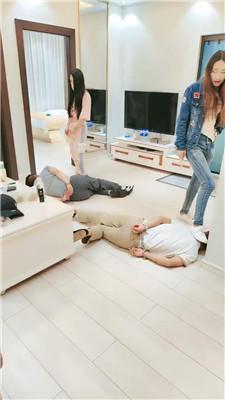 圈养基地双S-户外古城抓狗重度虐 JS240812-3