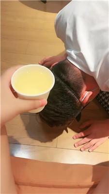 西西学生主-拖鞋白袜踩虐/赏赐圣水 bf43590