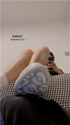 甜一麦昆脏鞋-驯化狗舌头 bf43586