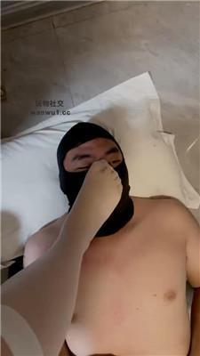 六六白丝水手服调教-踩踏闻脚/坐脸 bf43603