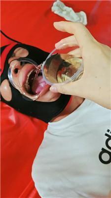 爱米双S暴力鞭打-踩踏深喉/坐脸/开口器强迫升水三视角 bf43605