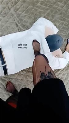 姗姗高跟黑丝踩脚垫奴才 JS241017-16