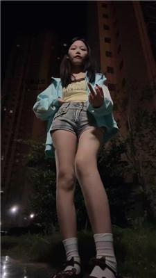 娜娜户外白袜灯 JS241023-5