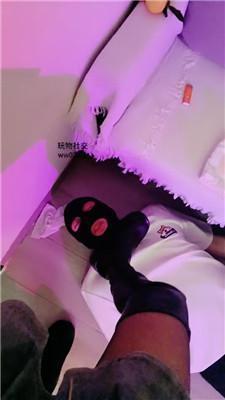 梦中的女王跪舔长靴/踢裆/全体重踩踏 JS241023-21