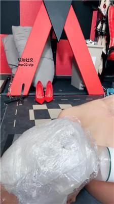 予涵高跟丝袜踩虐踢裆/保鲜膜捆绑/耳光/加官窒息 bf46135