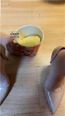 偏不双S-赏赐圣水泡面双视角版 bf46142