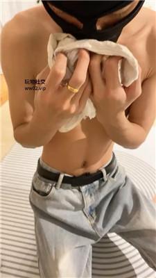 艾黎跪舔裸足白棉袜/踩踏/喝圣水 JS241023-17