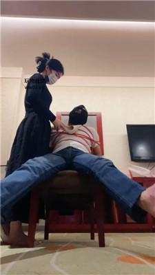 红颜五花大绑鞭打/闻鞋踩踏双视角版JS241023-9