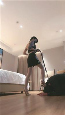 爵恋霸主狗链遛狗转胯/抽耳光/铆钉高跟虐 bf46522