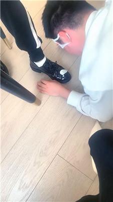 露娜夫妻跪舔脏长靴黑丝/皮带衣架抽 JS241102-26