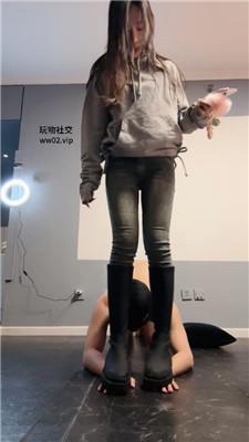 緲緲骑马吃烟灰/长靴碾压狗爪/木乃伊踩踏 bf46513