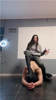 緲緲骑马吃烟灰/长靴碾压狗爪/木乃伊踩踏 bf46513