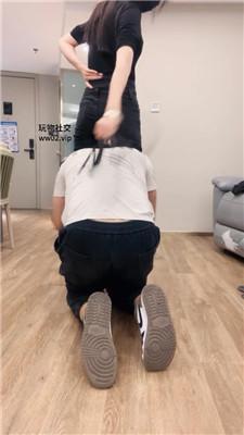 诗诗骑马转胯/鞭打/长靴踩虐/鞋跟插嘴 JS241103-18