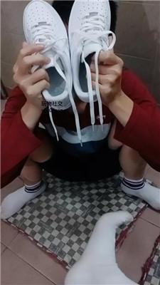 奇了怪了运动鞋原味白袜气味虐 JS241103-19