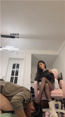 莫吉托短靴黑丝踩虐/重度鞭打/虐乳喂口水 bf46545