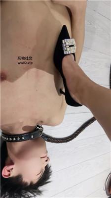 戚戚双S-全体重踩踏/抽耳光/碾压乳头/滴蜡 bf46504