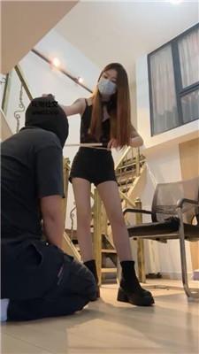 UU短靴踩虐踢踹/抽耳光/滴蜡/藤条鞭打 bf46502