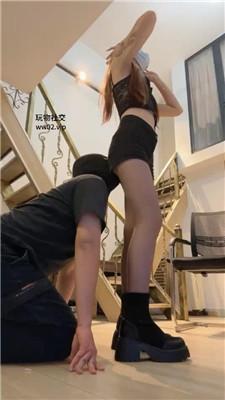 UU短靴踩虐踢踹/抽耳光/滴蜡/藤条鞭打 bf46502