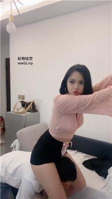 栀子女王用丝袜美腿诱惑同事做奴双视角版 bf46496