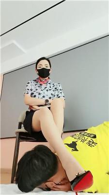 皮皮空姐制服诱惑虐杀外卖小哥 JS241102-1