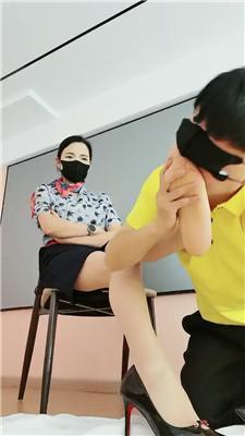 皮皮空姐制服诱惑虐杀外卖小哥 JS241102-1