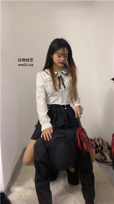 沐沐大大双S-鞭打/跪舔长靴网袜/踩踏踢踹/骑马 bf46459