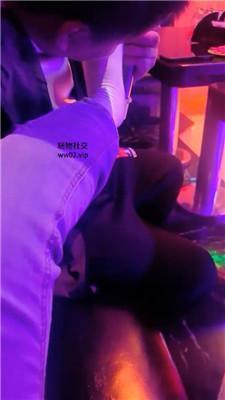 奶糖KTV玩虐家奴 JS241031-8