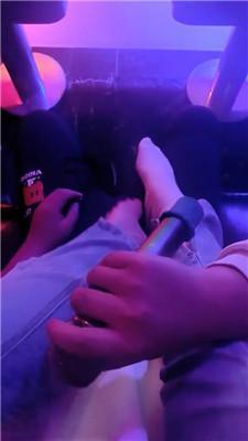 奶糖KTV玩虐家奴 JS241031-8