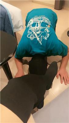 魅儿脚垫的奖励-圣水泡饭喂食 bf46305