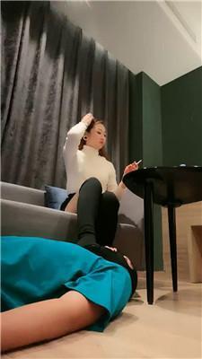 魅儿脚垫的奖励-圣水泡饭喂食 bf46305