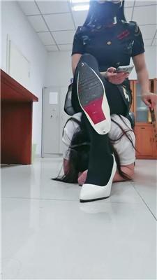 璃茉老师母畜-物化坐垫/脏鞋底羞辱完整版 bf46302