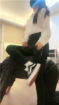 绯闻王妃板鞋白袜气味羞辱/鞭打耳光狠抽/高跟踩 JS241028-14