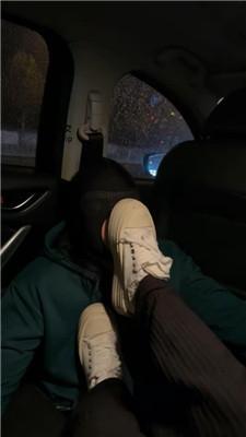 素人挖掘机雨天开发小姐姐羞涩调 bf46314