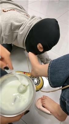 双双主人双S-强推-圣水喂食/口水拉丝/酸奶脚皮混合物 JS241027-3