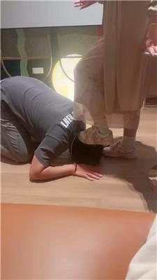 橘子没熟掐乳/小白鞋白袜踩/踢踹/数据线鞭打 JS241027-5