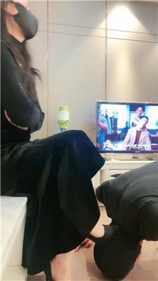 绯闻王妃赏赐圣水口水/耳光/高跟玉足踩虐 bf46268