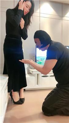 绯闻王妃赏赐圣水口水/耳光/高跟玉足踩虐 bf46268