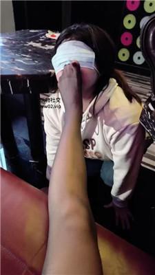 爱可KTV-母畜-白袜臭鞋黑丝气味辱 bf46275