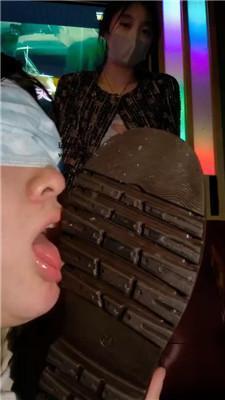 爱可KTV-母畜-白袜臭鞋黑丝气味辱 bf46275