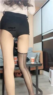 鹿可高跟黑丝诱惑-坐脸窒息/鞭打/滴蜡 bf46291