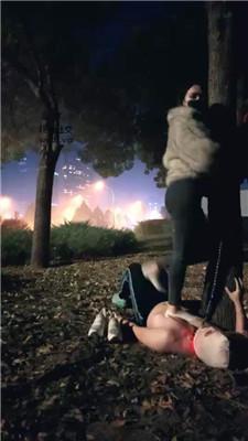 予涵户外-小白鞋船袜全体重踩踏/高跟暴虐 bf46289