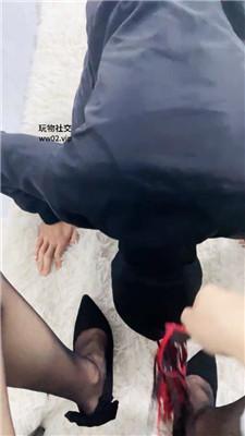 沐沐大大鞭打/捆绑/黑丝美腿踩虐 JS241027-25